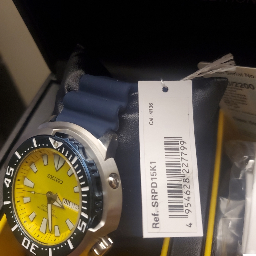 NIB Seiko Limited Edition Blue Butterflyfish TUNA - Picture 2 of 4